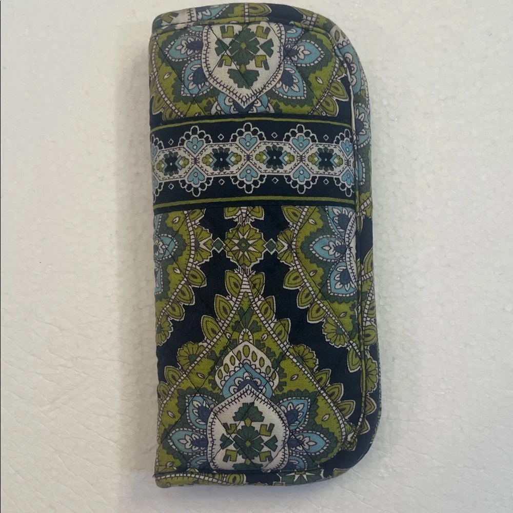 Vera Bradley Retired CAMBRIDGE Eyeglass Case Soft Quilted Blue Green